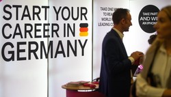 Tyle zarabia teraz przeciętny Niemiec. To trzy razy więcej niż Polak