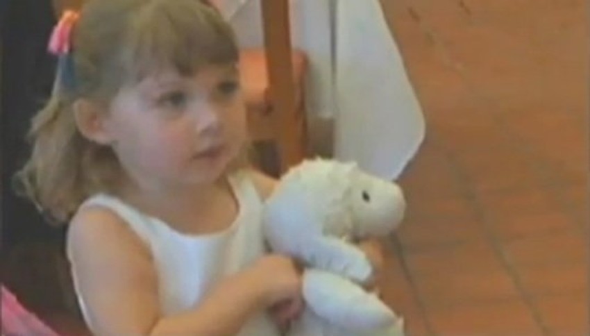 Pakao nedužne devojčice: Socijalna radnica je odvojila od roditelja