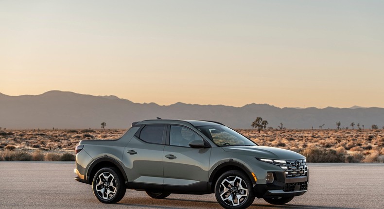 2022 Hyundai Santa Cruz debuts as a compact and stylish alternative to ...