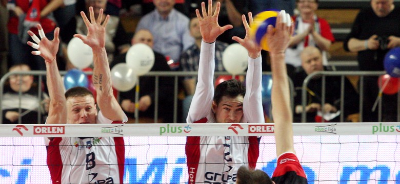 PlusLiga: Siatkarze ZAKSY nie dali szans Resovii pierwszym meczu finału