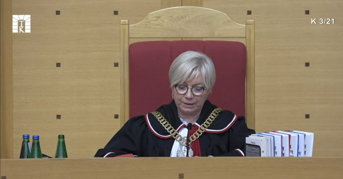 Julia Przyłębska mogła utajnić oświadczenia majątkowe sędziów TK? NSA zajął stanowisko [NEWS DGP]