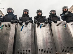 Polscy dyplomaci uciekli z Krymu. Grożono im podpaleniem