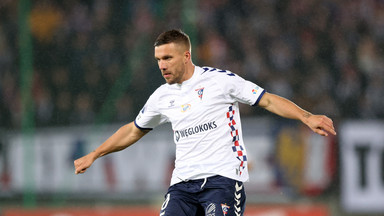 Ależ gol! Lukas Podolski znów czaruje fanów Górnika [WIDEO]