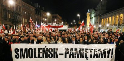 Kaczyński: niegodne traktowanie ciał poległych