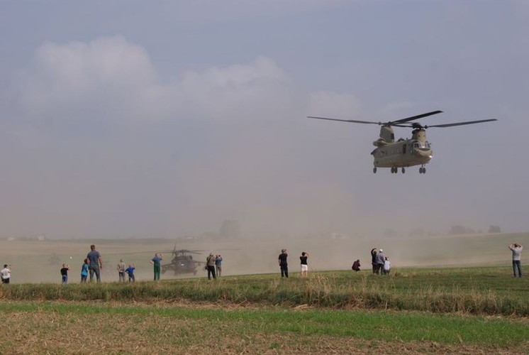 Amerykańskie śmigłowce lądowały niedaleko Gruty (fot. www.gruta.pl)