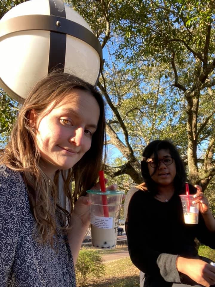 Dnes je zo Zoë už dospelá žena.