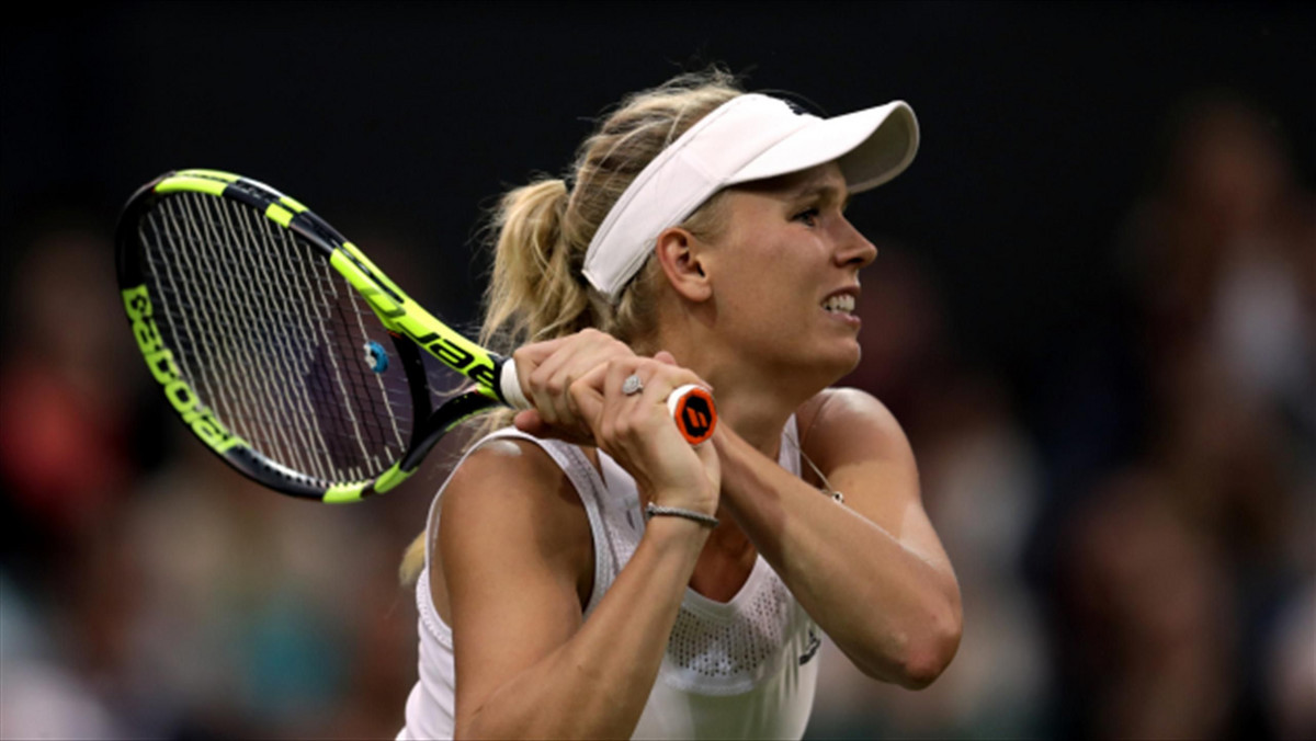 Agnieszka Radwańska liczyła na trzeci w karierze, a drugi z rzędu tytuł w Toray Pan Pacific Open. W półfinale w Tokio przegrała jednak z przyjaciółką Caroline Wozniacki 6:4, 5:7, 4:6. W drugiej partii nasza zawodniczka prowadziła 5:3 i serwowała.