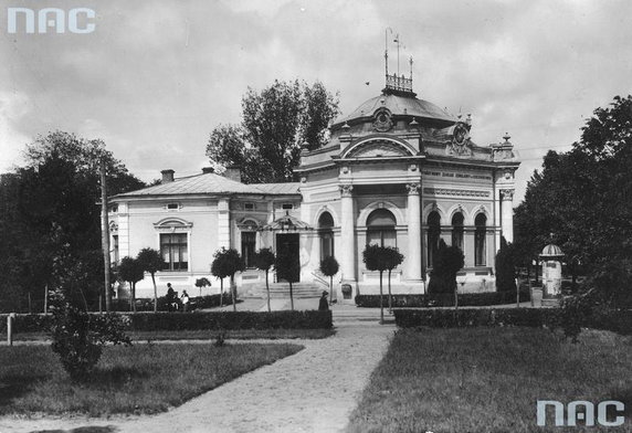 Ciechocinek w 1925 r. - gmach dyrekcji