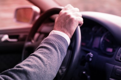 Ile osób jest gotowych zrezygnować z auta, by ratować klimat? [SONDAŻ]