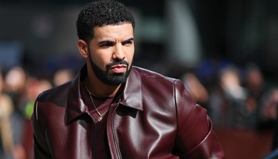 Drake has been named the No. 5 richest rapper in the world with a $150 million net worth — here's a look at how he got there