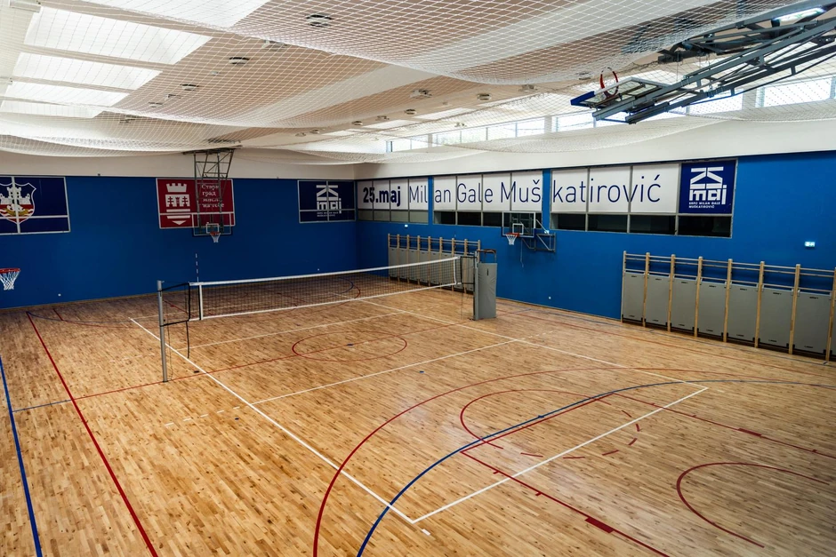 Bazeni "25. maj - Milan Gale Muškatirović" 