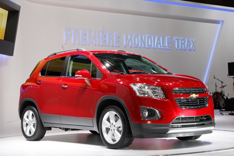 Chevrolet trax to najnowszy krzyk motomody lansowany w czasie salonu samochodowego w Paryżu. Nowicjusz mierzy 4248 mm długości, 1766 mm szerokości. Rozstaw osi wynosi 2555 mm...