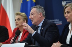 Sienkiewicz o decyzjach PiS: Kościelni biznesmeni nie będą żerować na publicznych pieniądzach