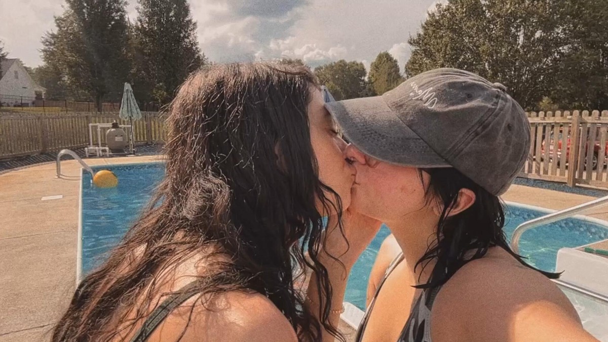 Partner je napustio nju i dete, ona sad planira svadbu sa bivšom devojkom bivšeg momka
