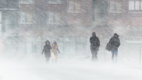 Wielogodzinny atak zimy w Polsce. Czeka nas długotrwała śnieżyca! Zobacz, które regiony zasypie najmocniej