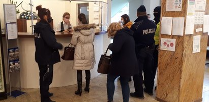 Setki gości w hotelu we Władysławowie. Interweniowała policja i sanepid