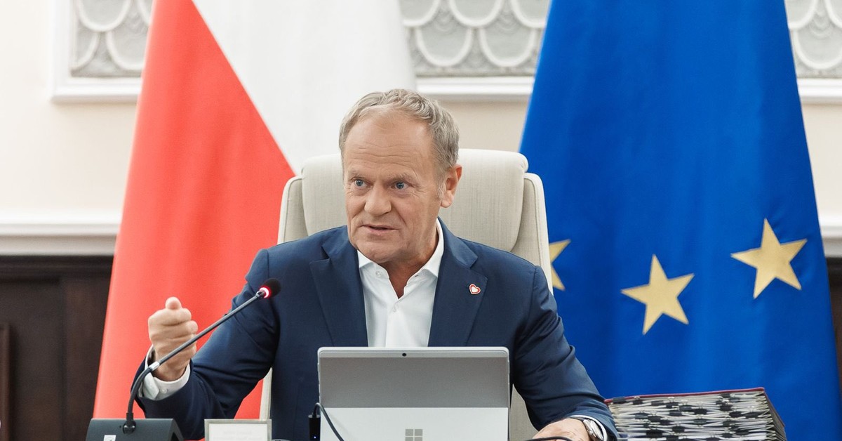 Zamieszanie po wyborach, koalicja na zakręcie. Tusk stawia na nowe otwarcie