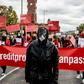 Demonstranci wzywają rząd niemiecki do poprawy przepisów dotyczących organizowania imprez, Berlin, 28 października 2020 r.