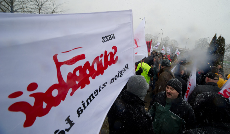 Łódź: pikieta przeciw zwolnieniom w Coca-Coli