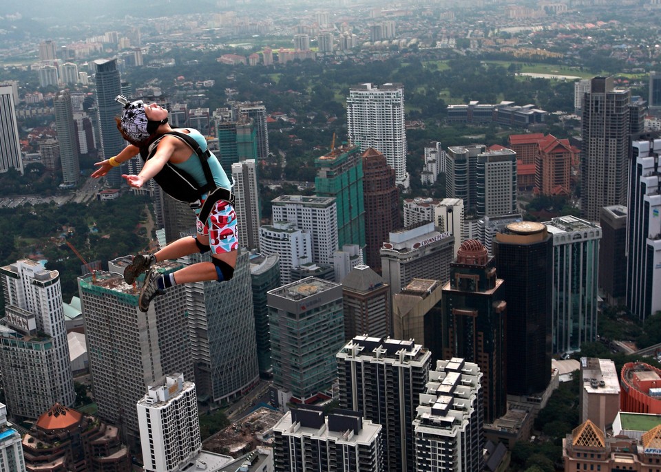 Base Jumping - skoki dla twardzieli