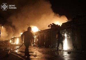 Gori Kijev nakon ruskog napada