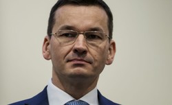 Morawiecki zmusi Polaków do oszczędzania. Odłoży każdy pracujący