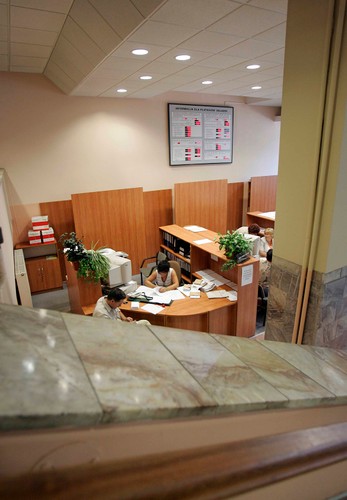 Wnętrze siedziby ZUS w Ostrowie Wielkopolskim