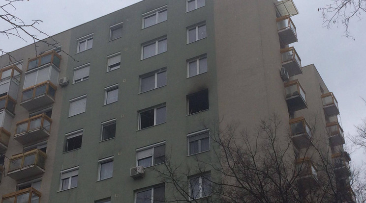 Kiégett a hetedik emeleti lakás / Fotó: Blikk