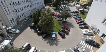 Pod gdańskimi urzędami parkingi tylko dla włodarzy