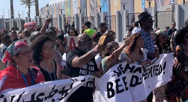 Sanaa Seif, second from left, traveled to the UN climate summit to focus the world's attention on the plight of her brother, Alaa Abd el-Fattah, an activist and symbol of the 2011 uprising in Egypt who's spent nearly a decade in jail.Catherine Boudreau/Insider