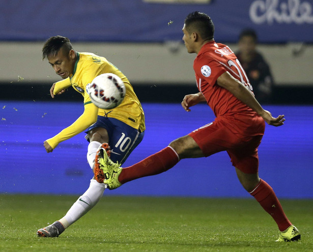 Copa America: Brazylia wymęczyła zwycięstwo z Peru 2:1. WIDEO