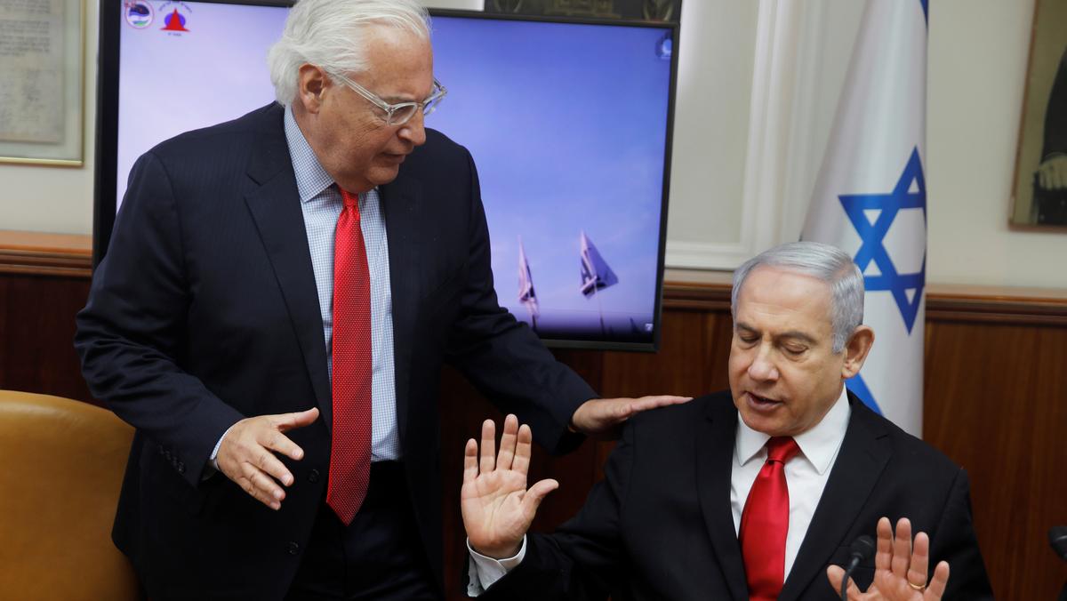 Premier Izraela Benjamin Netanjahu i amerykański ambasador David Friedman