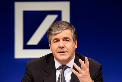 Duch Lehman Brothers straszy Josefa Ackermanna