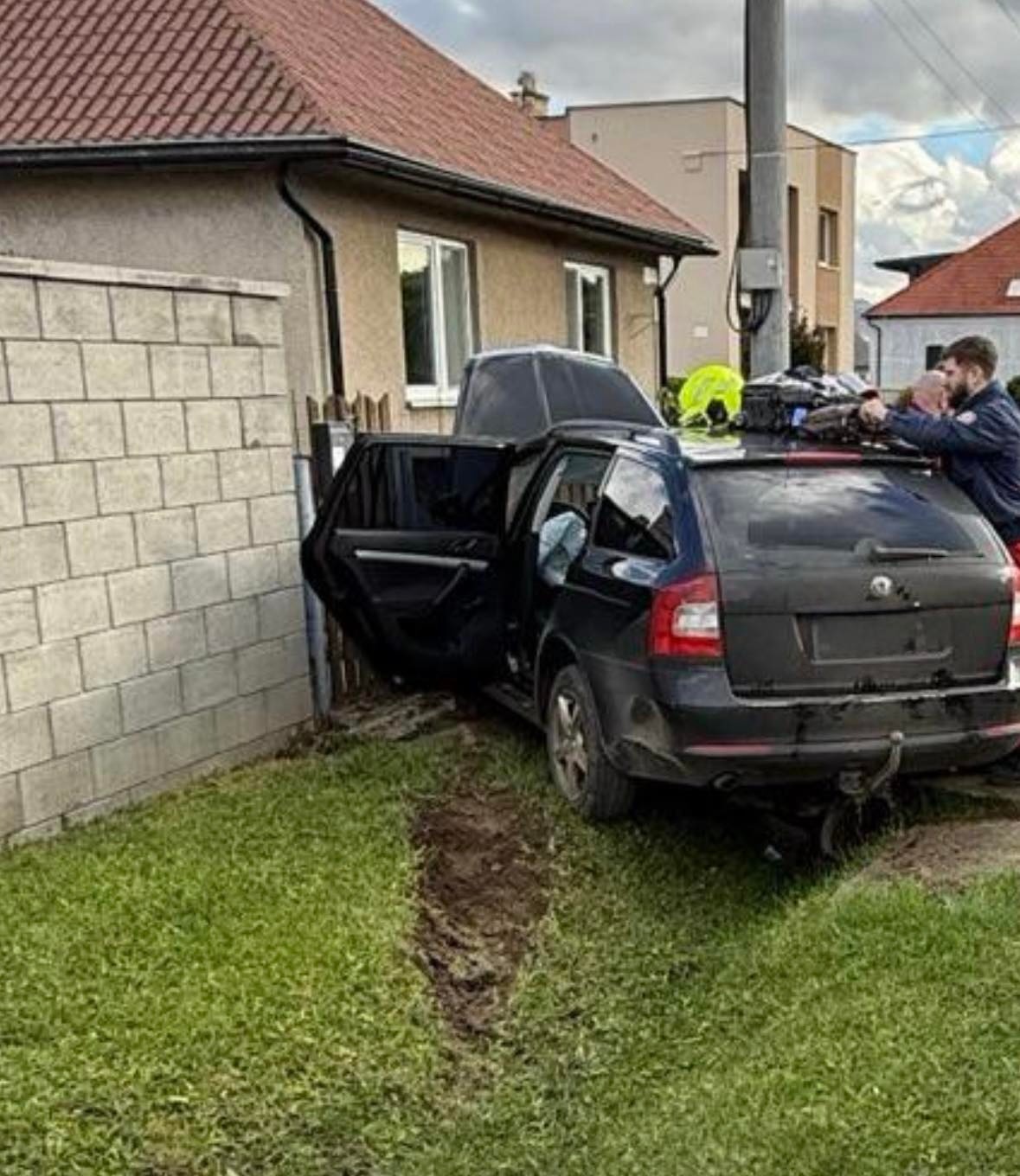 Tragická dopravná nehoda v obci Geča.