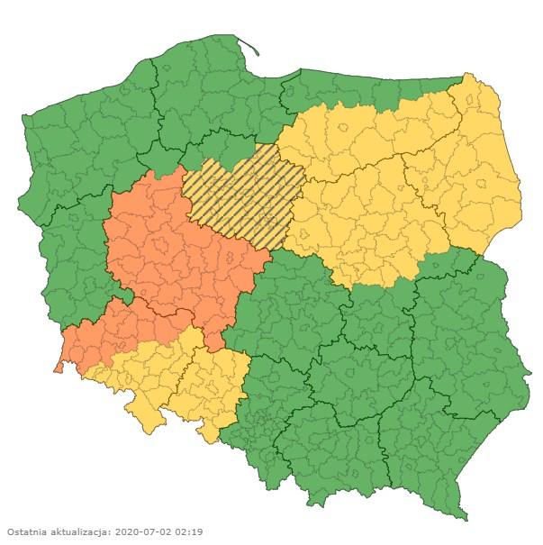 Ostrzeżenia I i II stopnia przed burzami w pięciu województwach