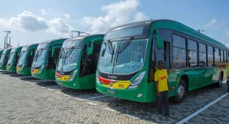 ___5504188___https:______static.pulse.com.gh___webservice___escenic___binary___5504188___2016___9___18___15___mahama-and-brt-buses-2-620x330