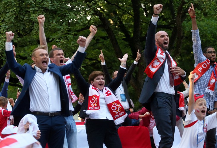 PREMIER SZYDŁO I MINISTROWIE TEŻ KIBICOWALI