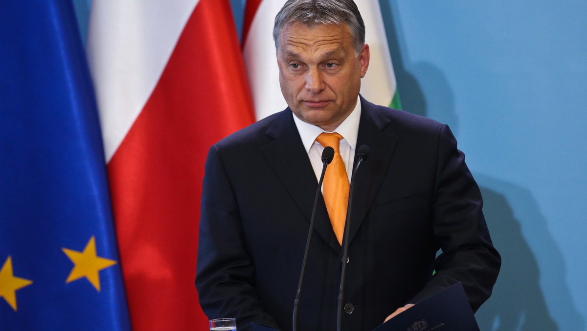 Konserwatywny premier Węgier Viktor Orban wypowiedział się w Berlinie przeciwko kopiowaniu przez kraje Europy Środkowej i Wschodniej politycznych wzorów z Europy Zachodniej; bronił chrześcijańskich wartości, krytykował politykę imigracyjną UE.