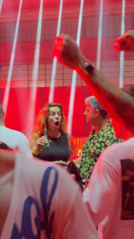 Katarina Radivojević na rejv žurki