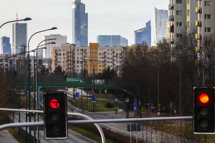 Ekonomistka: w 2023 wzrost płac nadal nie będzie nadążał za inflacją