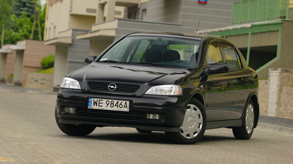 Opel Astra (II)