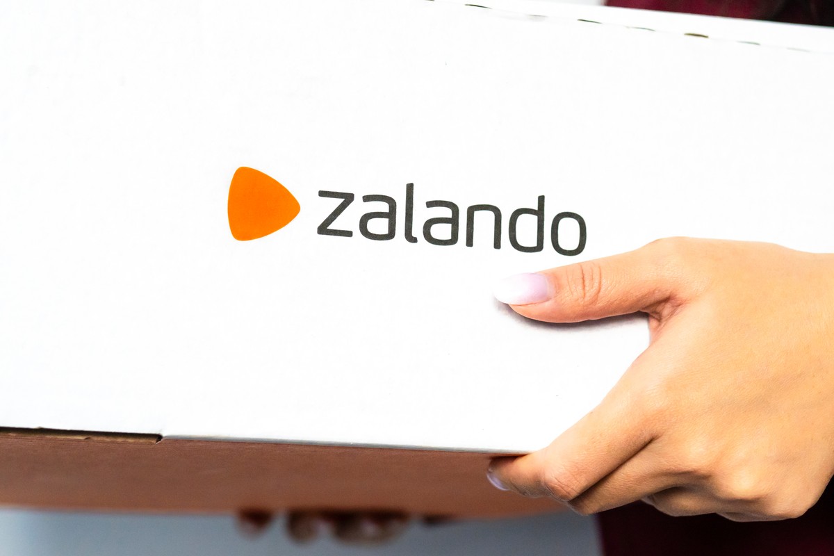 Koniec konkurencji? Zalando przejmuje znaną markę - co to oznacza dla klientów?