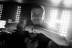 Śledztwo w sprawie śmierci DJ Hazela. Prokuratura ujawnia przyczynę