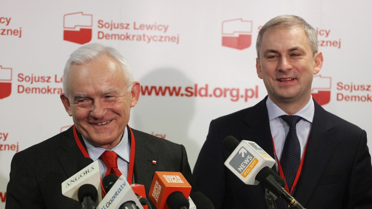 Miniony weekend minął przede wszystkim pod znakiem wyborów nowego szefa Sojuszu Lewicy Demokratycznej, którym został - kolejny raz w historii - Leszek Miller. W ten weekend miała także akcja pisania listów w obronie praw człowieka, a w Rosji odbyło się wiele demonstracji w sprzeciwie wobec fałszerstw podczas niedawnych wyborów do Dumy.