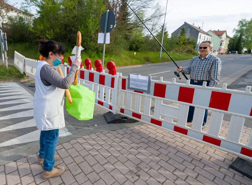 Nie mógł kupować pieczywa. Znalazł sposób na obejście zakazu