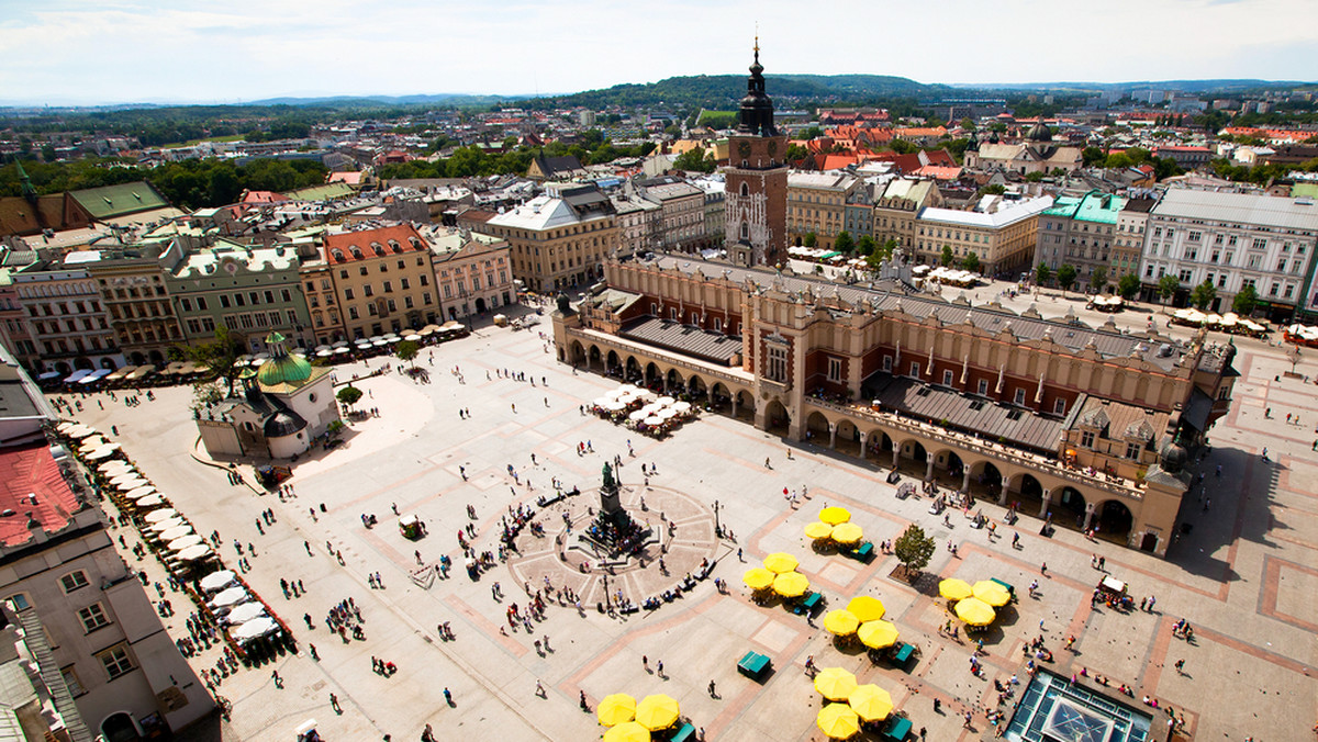 Do 1 stycznia prezydent Krakowa ma przygotować i przedstawić Radzie Miasta projekt uchwały dotyczący zmian nazw ulic, budowli i urządzeń użyteczności publicznej propagujących komunizm – zdecydowali dziś radni.