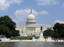 Ameryka nie splajtuje. Politycy się dogadali