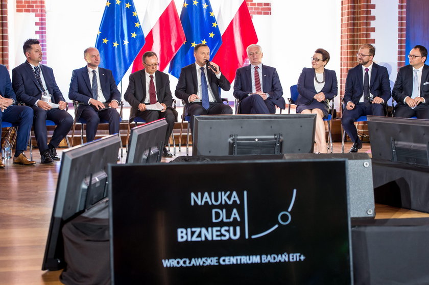 Andrzej Duda przechytrzył wrocławian