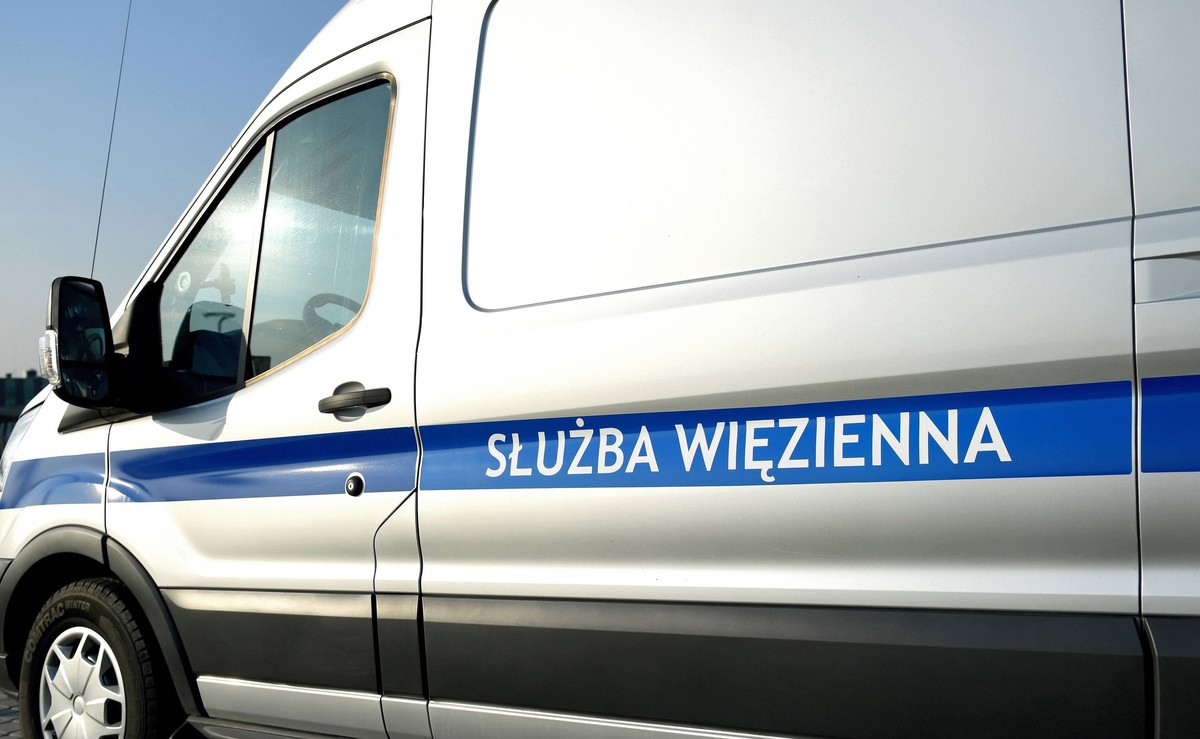 służba więzienna