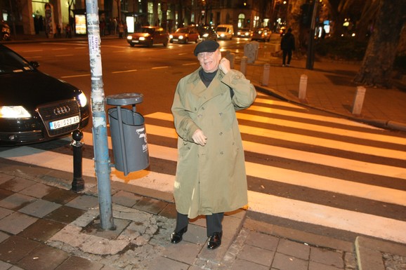 PEVAČ PRED SMRT NAPISAO TESTAMENT I IZBACIO SINOVE IZ NJEGA Kada su čuli ko je nasledio njegovo bogatstvo, nastao je rat oko imovine